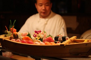 http://sambaframingham.com/live/wp-content/uploads/2010/05/samba-metro-west-hibachi-sushi-dining_Sushi-Boat-Sushi-Chef.jpg